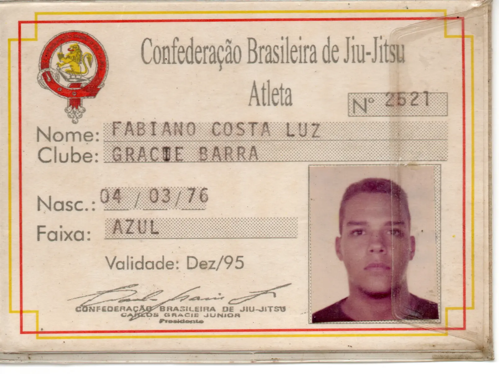 Scanned Confederação Brasileira de Jiu-Jitsu athlete card from 1995 in the name of Fabiano Costa Luz, listed as a blue belt with Gracie Barra